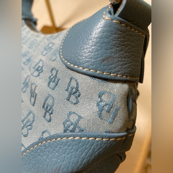 Dooney & Bourke Y2K 🧊RARE🧊 Vintage Light Blue Shoulder Bag - Picture 17 of 17